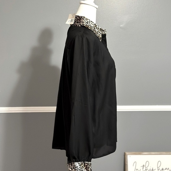Madison Women's Button Down Blouse Black w/ Animal Print Accents NWT Size Medium - Picture 2 of 6